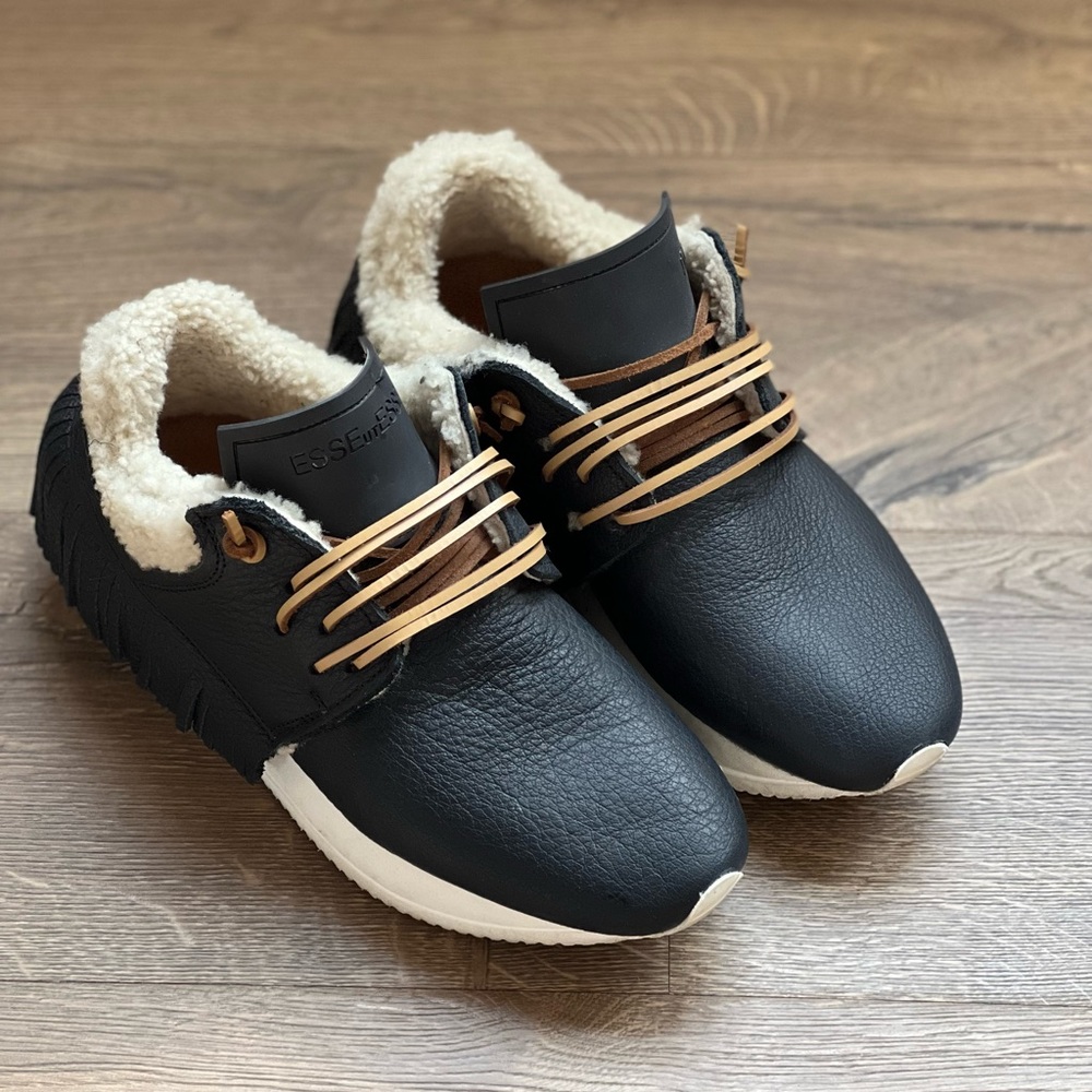 EsseUtEsse Black Fringe Shearling Sneaker